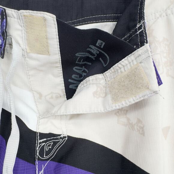 Quiksilver Pro Series Freddy P Collab Board Shorts Mens 34‎ Embroidered Ripstop - Picture 6 of 14